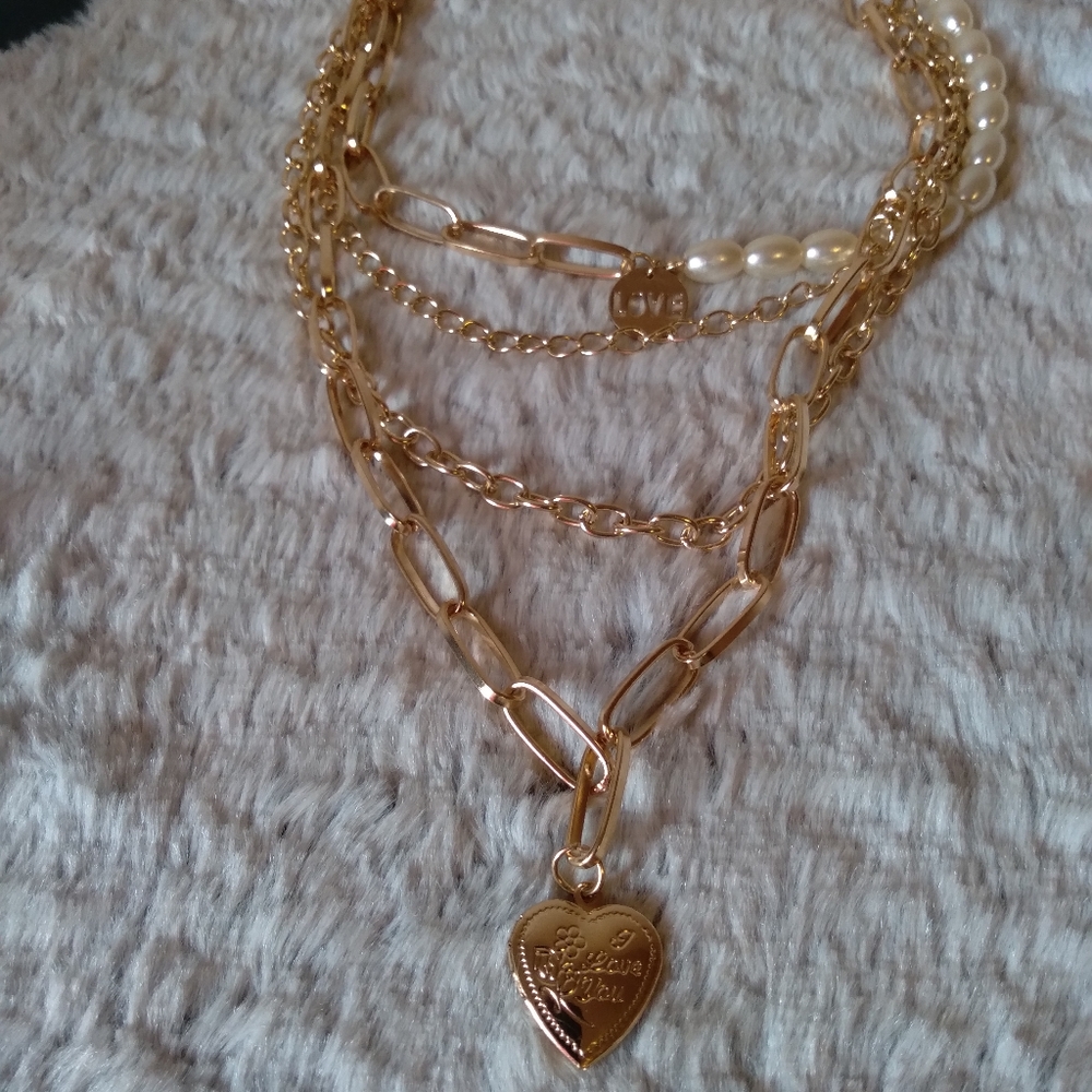 Women's Statement Necklace